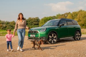 Mini Countryman Elétrico: A Revolução que Vai Explodir sua Visão de Carro Familiar!