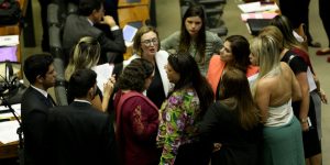 Alerta Máximo: Novo Código Eleitoral Destrói a Representatividade Feminina!