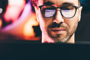 Descubra a Ferramenta Secreta que Pode Catapultar Seu Site ao Topo do Google e Transformar Seu Lucro em Casa!