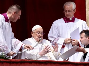 Papa Francisco URGE Gaza a CESE do FOGO em chocante mensagem na Páscoa!