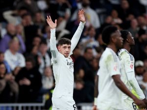 “Gol Surpreendente do Real Madrid Salva a Laliga em Drama Insano!”