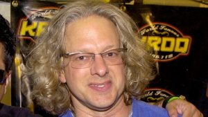 Choque na Indústria: Lendário DJ de Los Angeles, Jed the Fish, Morre em Circunstâncias Misteriosas aos 69!