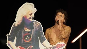 Benson Boone Choca o Coachella com Cartão de Brian May! O Mistério por Trás da Homenagem!