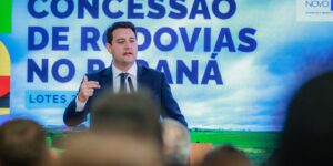 Governador do Paraná TRAI os Eleitores ao Elogiar Lula em Concessão de Rodovias!