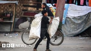 CHOQUE! Conselheiros Judeus Britânicos DETONAM Ofensiva de Israel em Gaza!