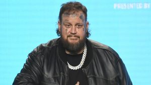 Jelly Roll: Perdão Bombástico do Tennessee Revela Segredos Sombrios!