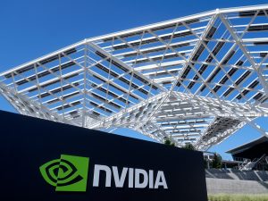 ALERTA: NVIDIA PROMETE TRANSFORMAR O JOGO com US$ 500 BILHÕES em SERVIDORES de IA nos EUA!