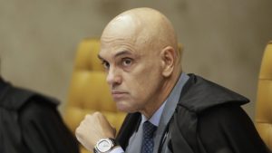 Moraes Desfere Ataque PESSOAL ao Aliado de Bolsonaro: O que Está Por Trás dessa TRETA?