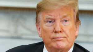 Impacto Chocante: Jovem Matador Mirava em Trump após Assassinato dos Próprios Pais!