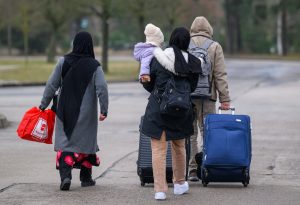 França Abocanha o Trono: Alemanha em Declínio como Destino de Asilo da UE!
