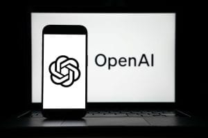 OpenAI Em Breve Comprar Codeium por US$ 3 Bilhões: Revolução ou Catástrofe Tecnológica à Vista?