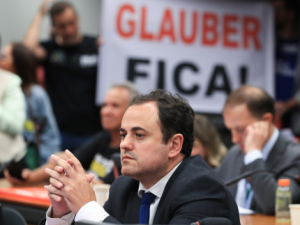 Glauber Braga em Greve de Fome: A Luta Desesperada que Deixa Famosos em Pânico!