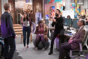 “Apple Choca Fãs: ‘Mythic Quest’ se Despede com um Final de Quarta Temporada Surpreendente!”
