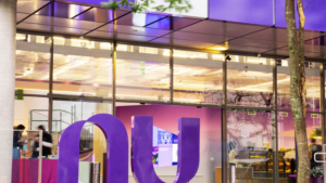 Nubank Choca ao Lançar Campanha Surreal para Perdoar Dívidas em Meio à Crise!