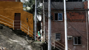 Infraestrutura Urbana: A Chocante Verdade que Revela o Privilegiado Acesso dos Brancos!