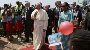 URGENTE: Papa Francisco Abala a Igreja! Laços Revolucionários com a África que Você Não Pode Ignorar!