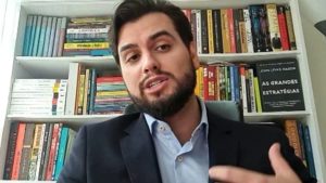 STF na Berlinda: Poder360 Choca ao Confrontar Filipe Martins!