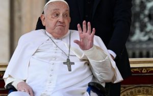 🚨 URGENTE: O QUE REALMENTE ACONTECE DURANTE O CONCLAVE? ‘Habemus Papam’ EM JOGO! 🌍🔥