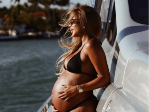 Escândalo em Miami: Brunna Gonçalves e o Iate que Chocou o Mundo na Sua Última Grávida!