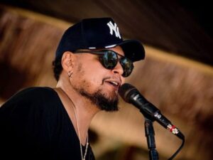 Choque no Mundo das Celebridades: Cantor Igor Rodsi Morre aos 44 em Batalha Brutal Contra a Leucemia!