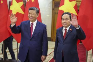 URGENTE: Caos nos XI Tribunais do Sudeste Asiático! Trump em meio a Turbulência Sem Precedentes!