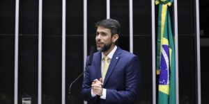 Explosivo: Pedro Lucas é Nomeado Ministro das Comunicações e Agita os Bastidores do Poder!