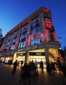 Marks & Spencer Sob Ataque: Hackers Ameaçam Seu Futuro Digital!