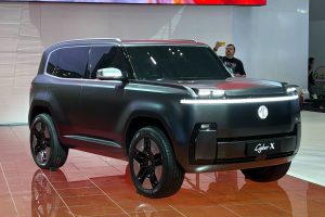 Prepare-se para a Revolução: MG Cyber X SUV Desafia Tudo no Salão de Xangai!