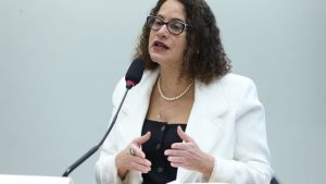 Ministra Em Guerra: Brasil em Caça aos Pesquisadores Perdidos na Argentina e EUA!