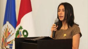 Bomba na Política: Ex-Primeira-Dama do Peru Busca Refúgio no Brasil em Movimento Polêmico!