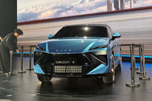 Omoda 3: O Crossover Que Vai Revolucionar o Reino Unido!