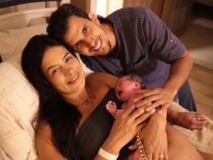 FAMOSOS EM CHOQUE: Lucilene Caetano e Felipe Sertanejo Revelam Nascimento da Filha que Vai Virar o Mundo Upside Down!