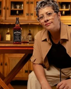 Choque em Minas! A famosa chef Aline Elias morre repentinamente aos 43 anos!