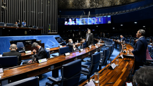 Senador Em Guerra: Lei da Exploração Sustentável na Foz do AM Desperta Polêmica e Conflito!