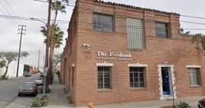 Escândalo No SoCal Food Bank: Líderes Luxuosos Gastam MILHÕES em Carros e Viagens! Onde Está o Dinheiro da Comunidade?