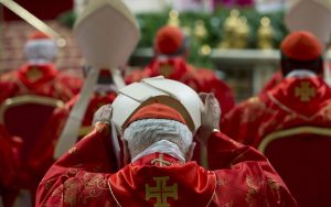 Vácuo de Poder: Quem Dominará a Igreja Católica Após a Morte do Papa Francisco?