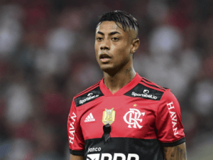 Bruno Henrique Indiciado pela PF: Flamengo em Apoio Polêmico!