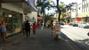 Feriadão Explosivo: Descubra o Que Fecha e Abre em Divinópolis na Sexta Santa e Tiradentes!