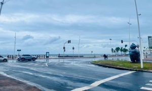 BAHIA EM ALERTA! Tempestade devastadora ameaça fim de semana sem praia!