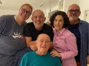 BAFÃO: Esposa de Renato Aragão Enfrenta Rumores Bombásticos de Rejeição do Humorista à Filha!
